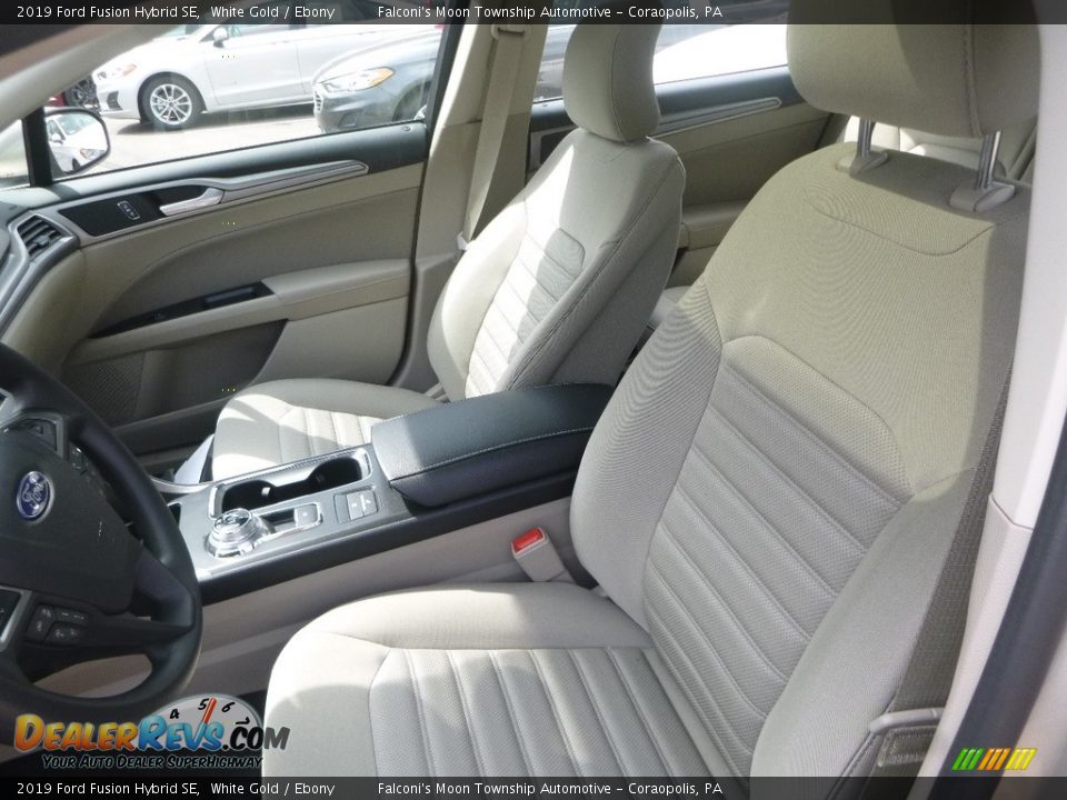 2019 Ford Fusion Hybrid SE White Gold / Ebony Photo #11