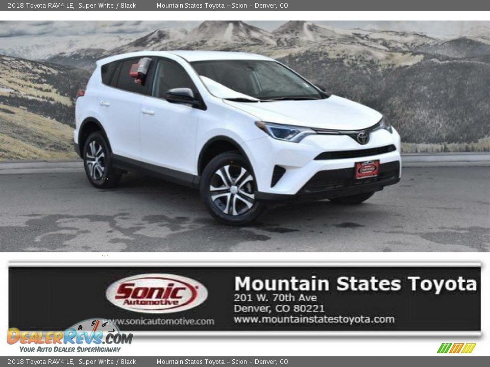 2018 Toyota RAV4 LE Super White / Black Photo #1