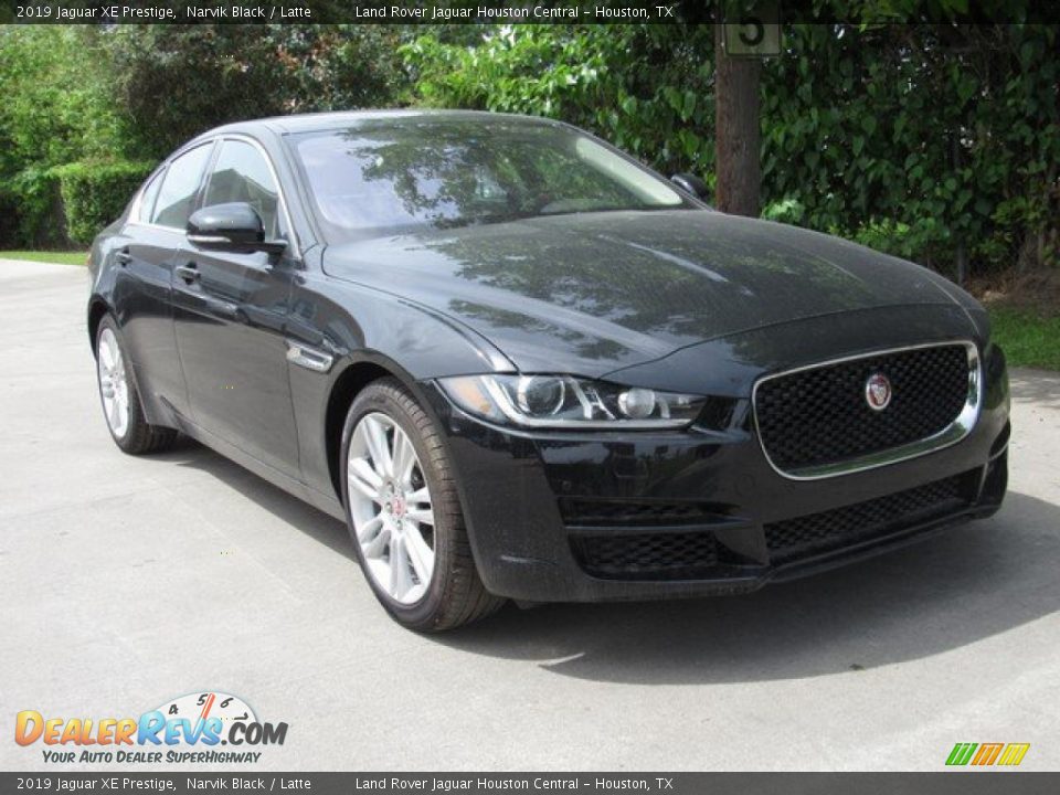 2019 Jaguar XE Prestige Narvik Black / Latte Photo #2