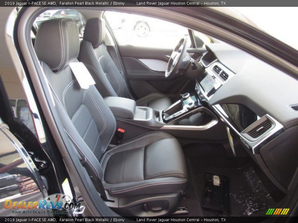 Ebony Interior - 2019 Jaguar I-PACE SE AWD Photo #5