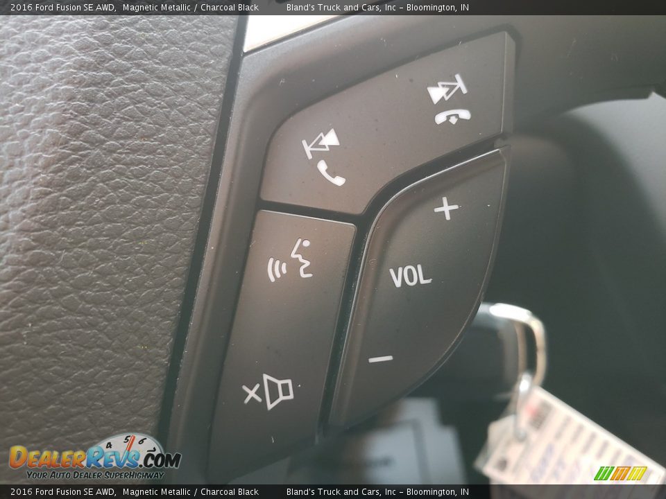 2016 Ford Fusion SE AWD Magnetic Metallic / Charcoal Black Photo #16