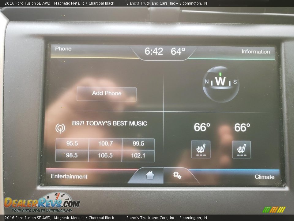 2016 Ford Fusion SE AWD Magnetic Metallic / Charcoal Black Photo #20