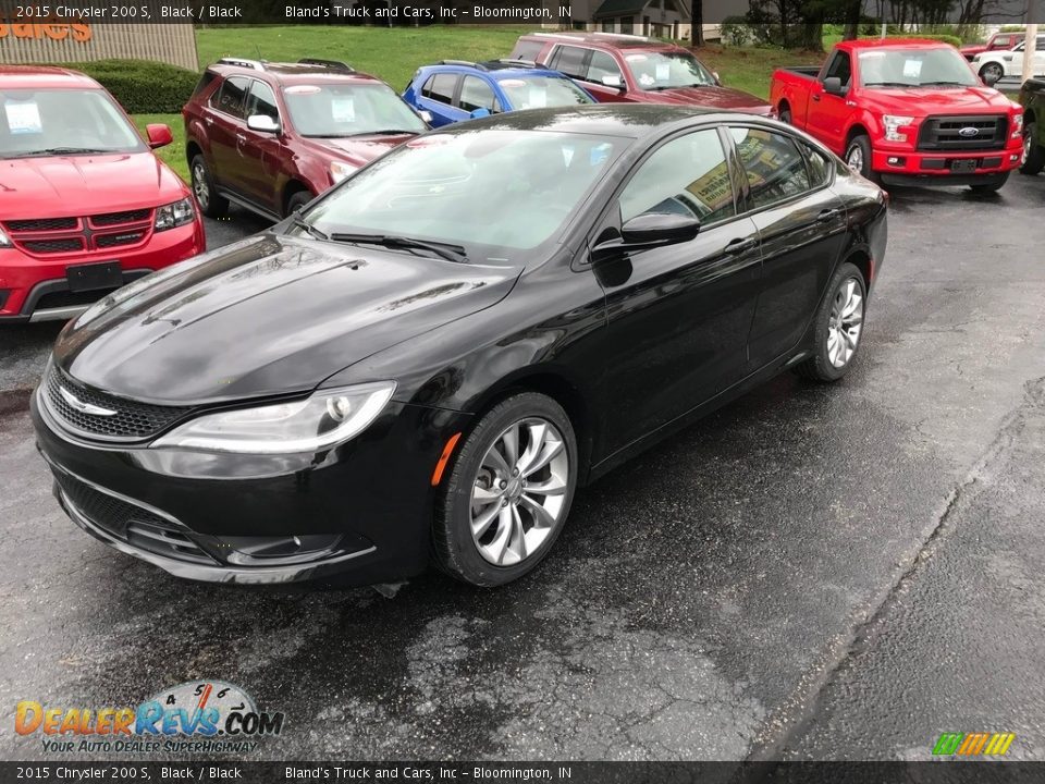 2015 Chrysler 200 S Black / Black Photo #2