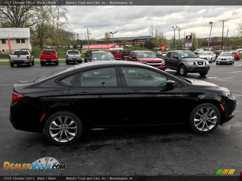 2015 Chrysler 200 S Black / Black Photo #5