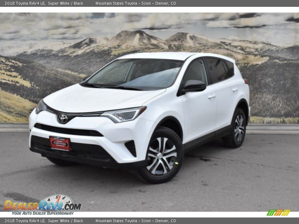 2018 Toyota RAV4 LE Super White / Black Photo #5