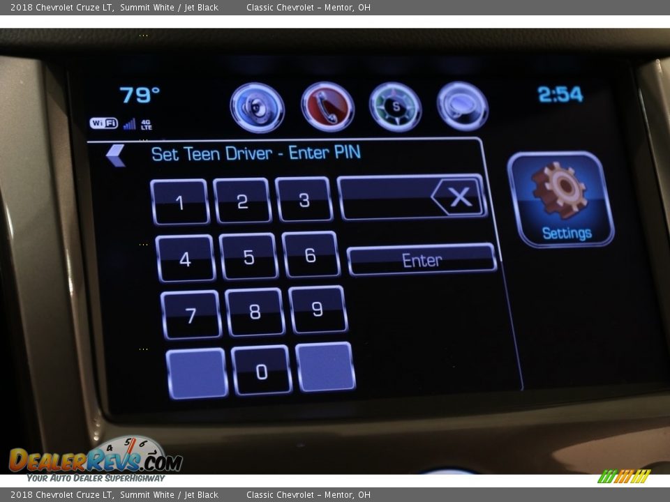 2018 Chevrolet Cruze LT Summit White / Jet Black Photo #19