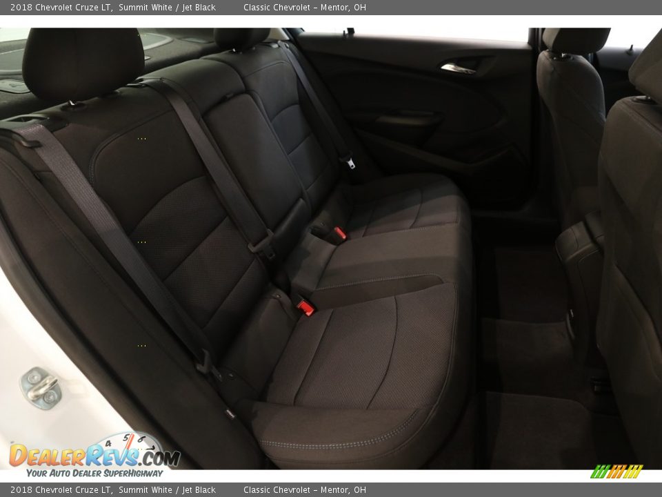 2018 Chevrolet Cruze LT Summit White / Jet Black Photo #23