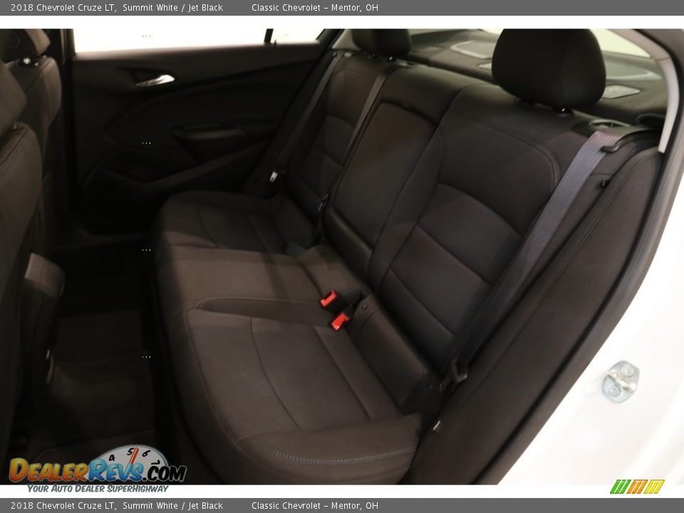2018 Chevrolet Cruze LT Summit White / Jet Black Photo #24