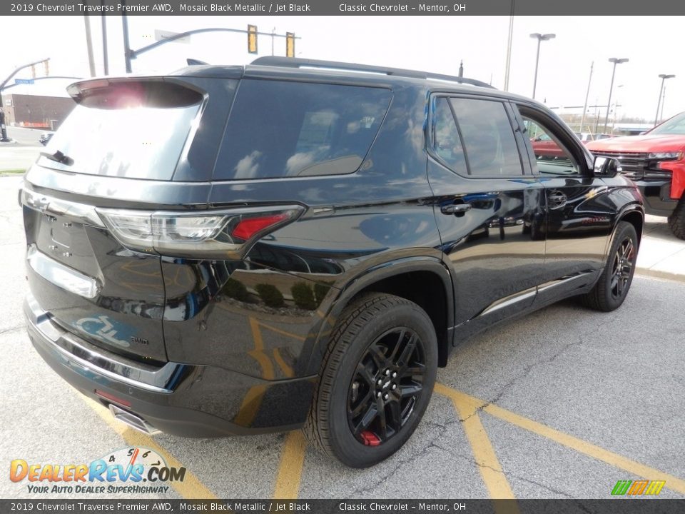 2019 Chevrolet Traverse Premier AWD Mosaic Black Metallic / Jet Black Photo #4