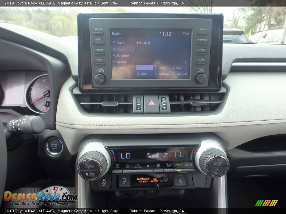 2019 Toyota RAV4 XLE AWD Magnetic Gray Metallic / Light Gray Photo #12