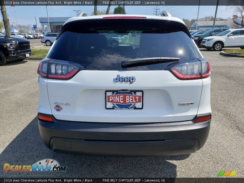 2019 Jeep Cherokee Latitude Plus 4x4 Bright White / Black Photo #5
