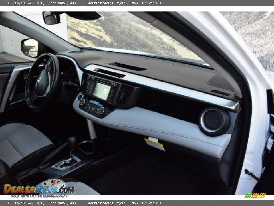 2017 Toyota RAV4 XLE Super White / Ash Photo #17