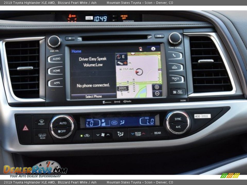 2019 Toyota Highlander XLE AWD Blizzard Pearl White / Ash Photo #9