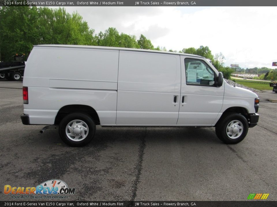 2014 Ford E-Series Van E150 Cargo Van Oxford White / Medium Flint Photo #6