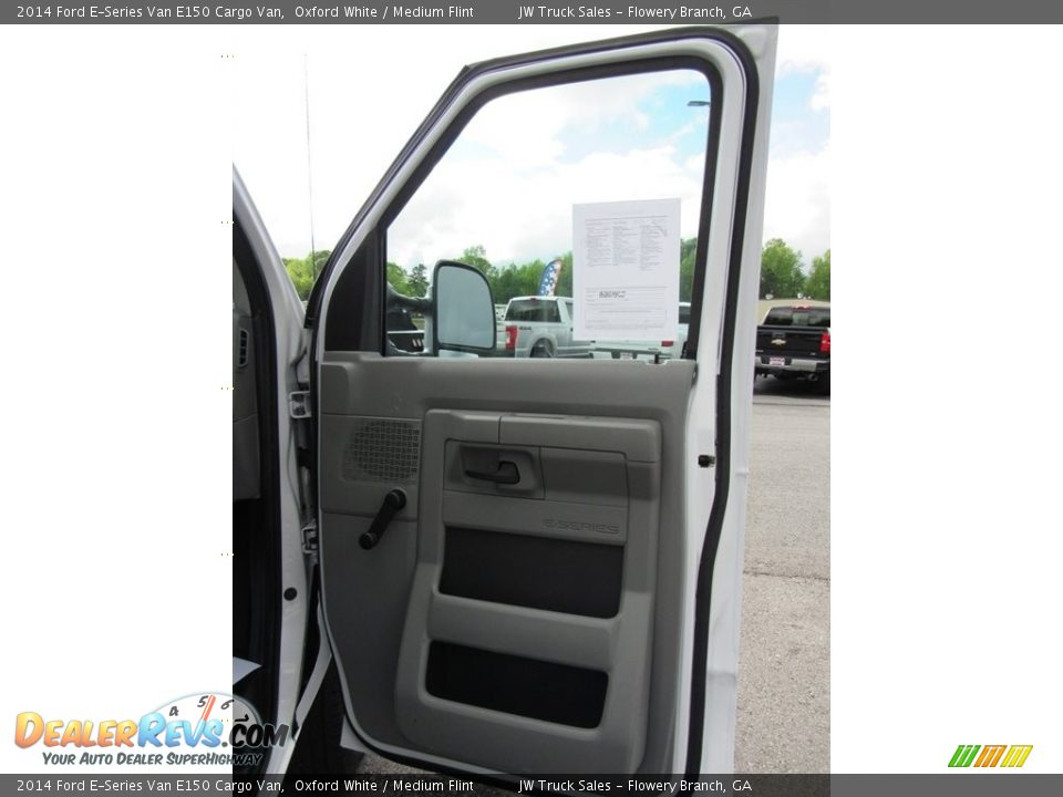 2014 Ford E-Series Van E150 Cargo Van Oxford White / Medium Flint Photo #15