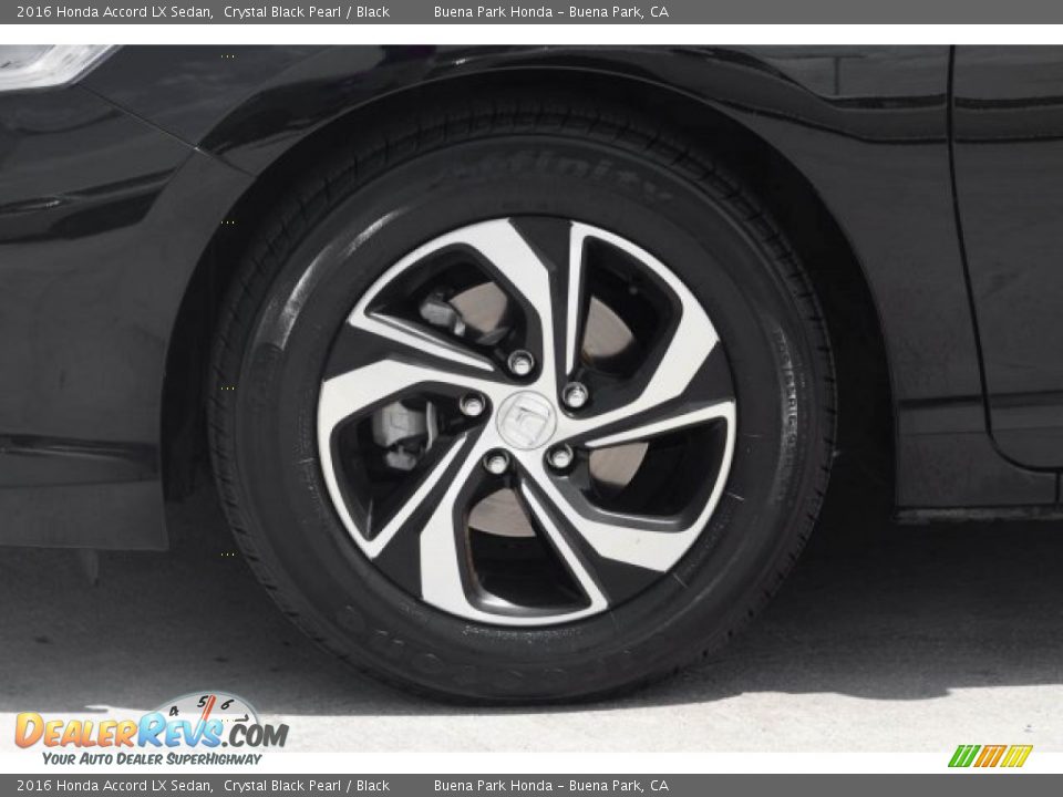 2016 Honda Accord LX Sedan Crystal Black Pearl / Black Photo #32