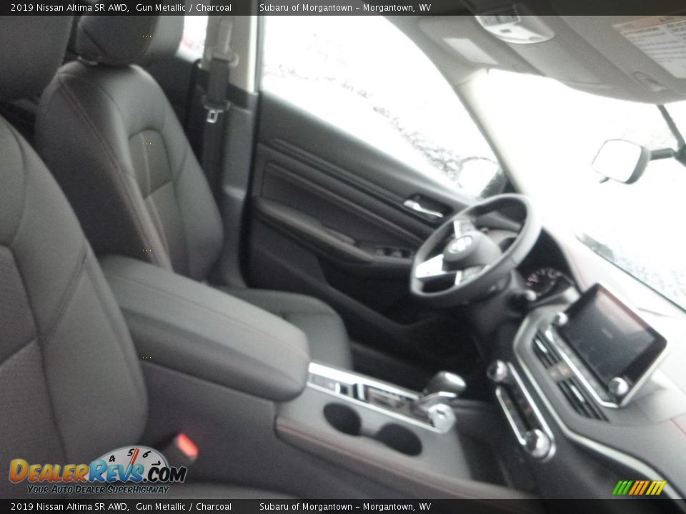 2019 Nissan Altima SR AWD Gun Metallic / Charcoal Photo #10