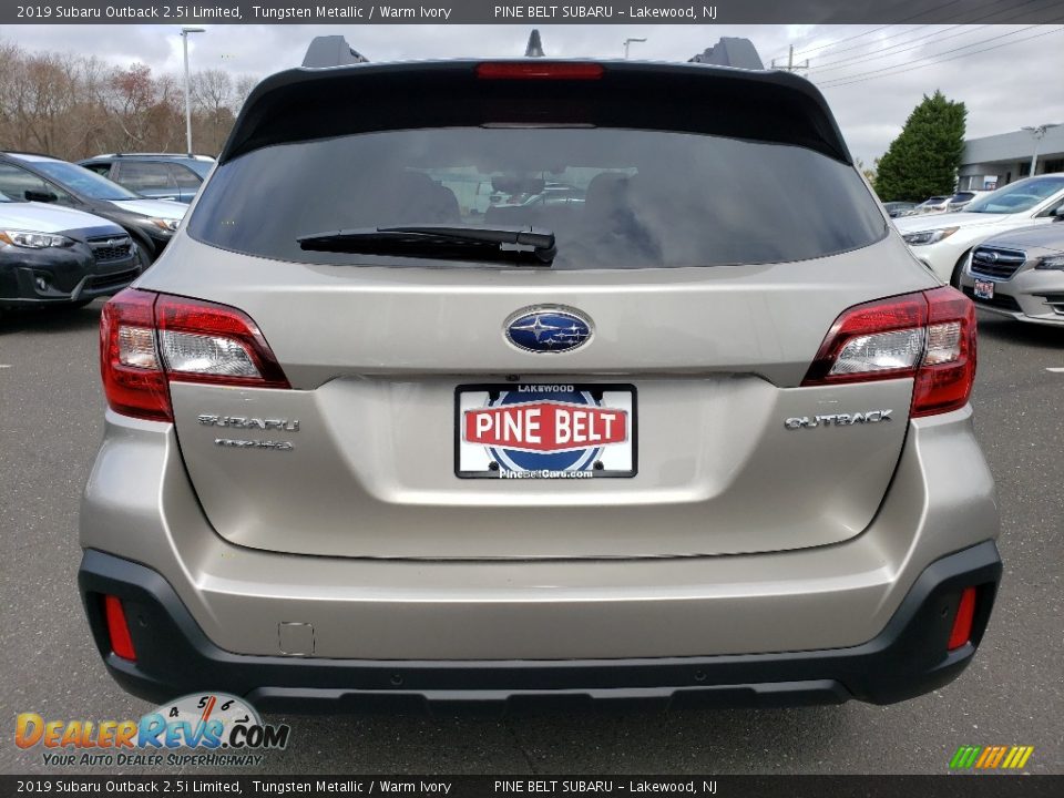 2019 Subaru Outback 2.5i Limited Tungsten Metallic / Warm Ivory Photo #5