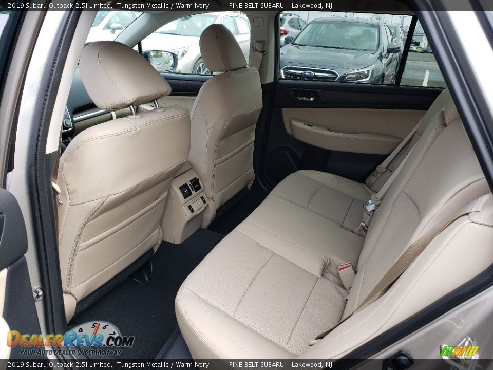 2019 Subaru Outback 2.5i Limited Tungsten Metallic / Warm Ivory Photo #6