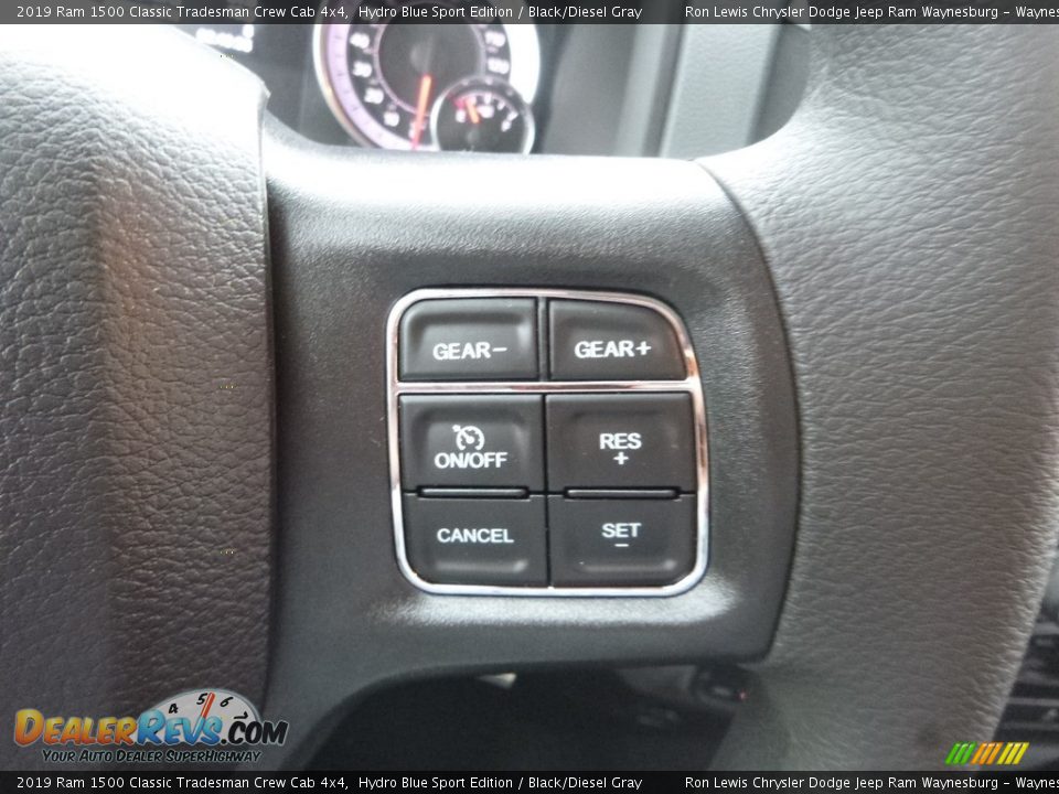 2019 Ram 1500 Classic Tradesman Crew Cab 4x4 Hydro Blue Sport Edition / Black/Diesel Gray Photo #18