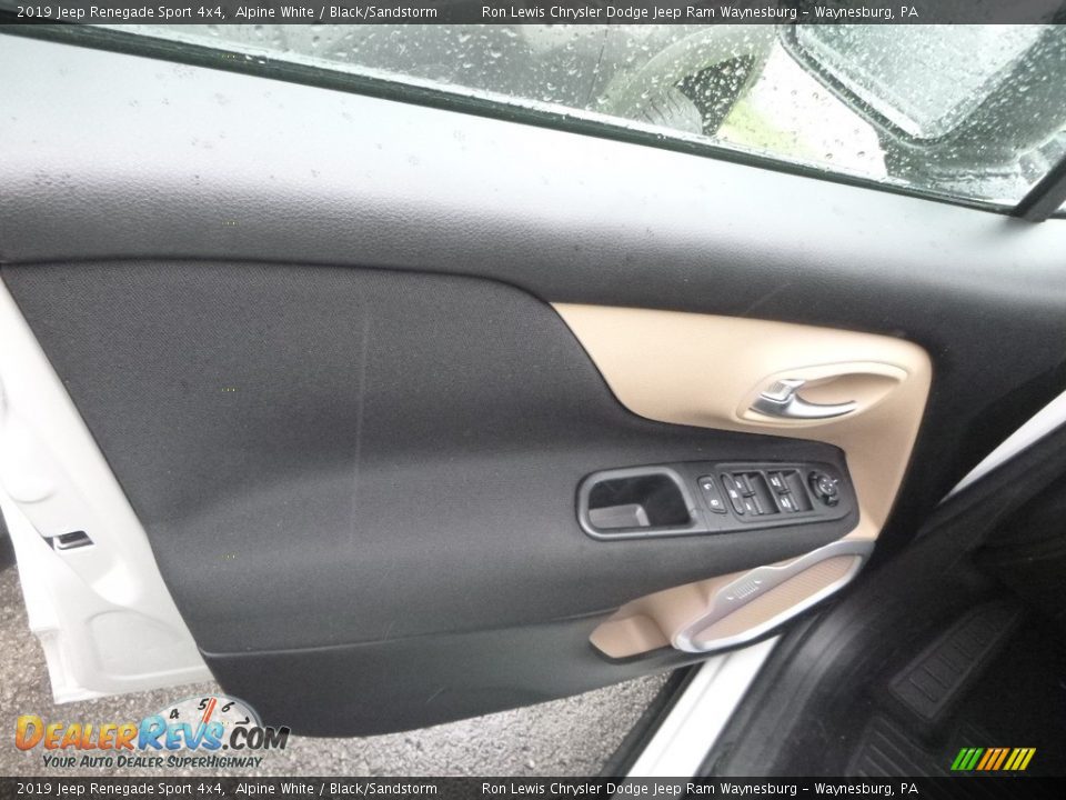 2019 Jeep Renegade Sport 4x4 Alpine White / Black/Sandstorm Photo #11