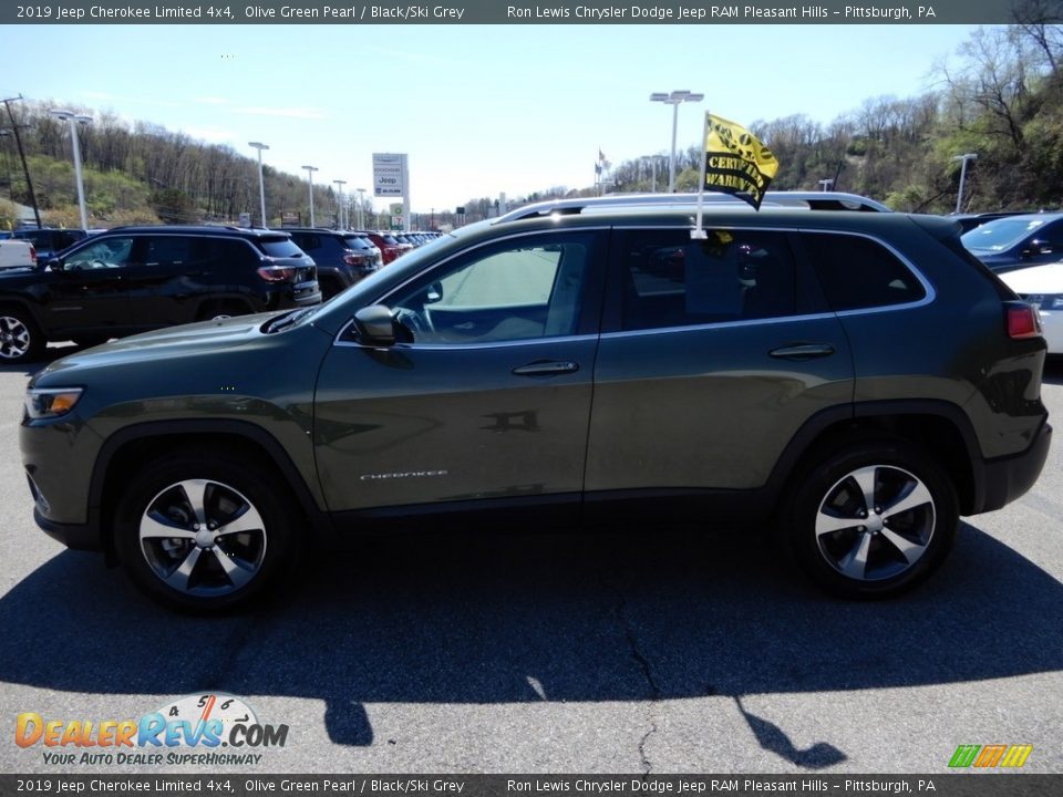 2019 Jeep Cherokee Limited 4x4 Olive Green Pearl / Black/Ski Grey Photo #2