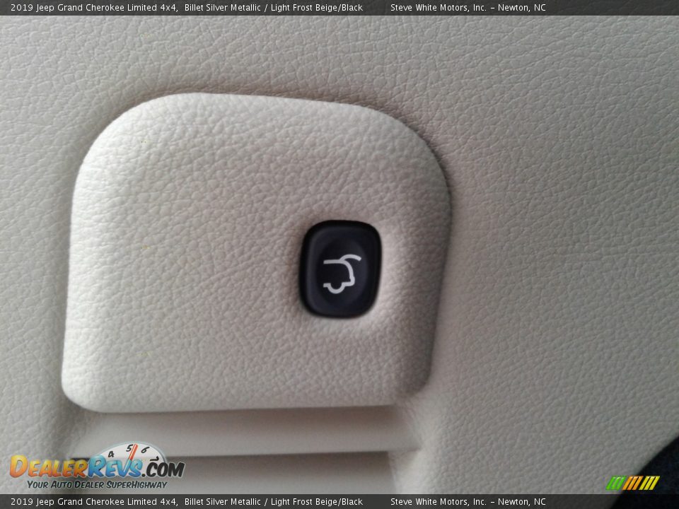 2019 Jeep Grand Cherokee Limited 4x4 Billet Silver Metallic / Light Frost Beige/Black Photo #12