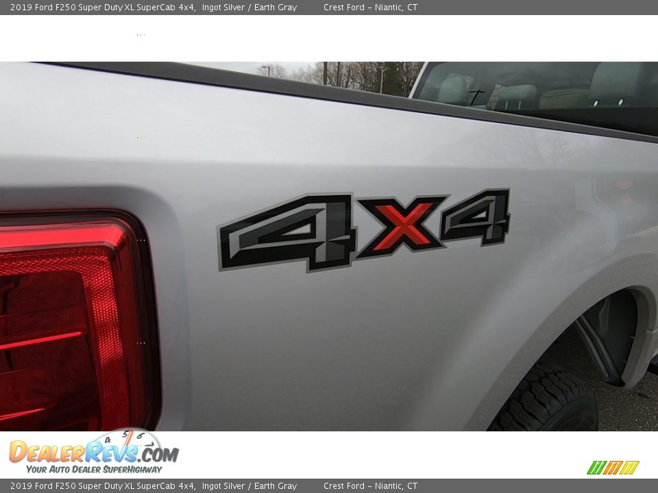 2019 Ford F250 Super Duty XL SuperCab 4x4 Ingot Silver / Earth Gray Photo #9