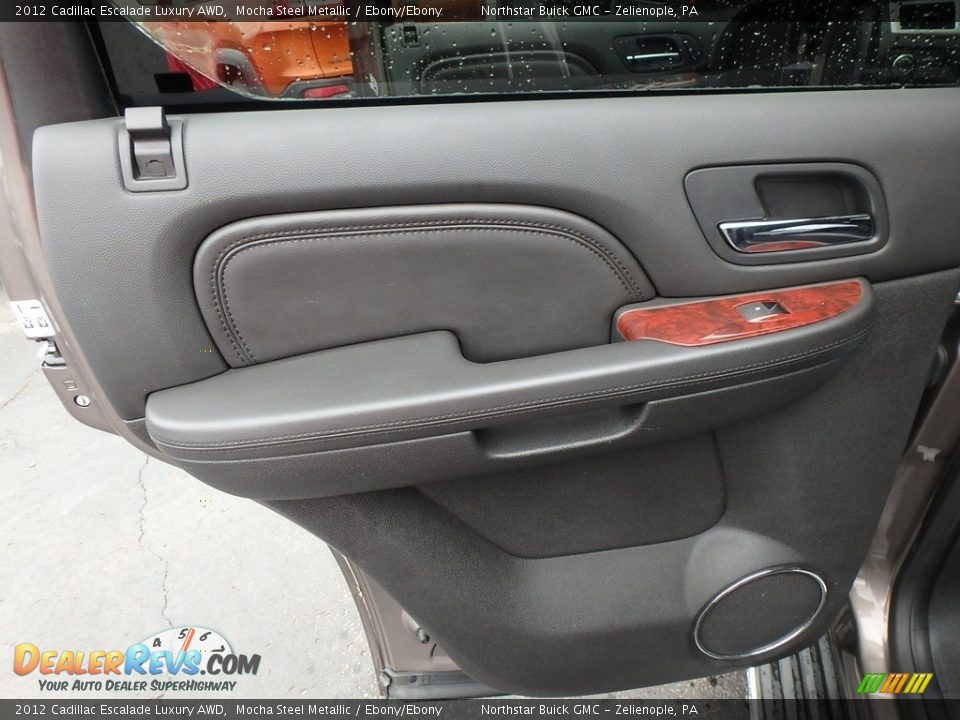 2012 Cadillac Escalade Luxury AWD Mocha Steel Metallic / Ebony/Ebony Photo #18