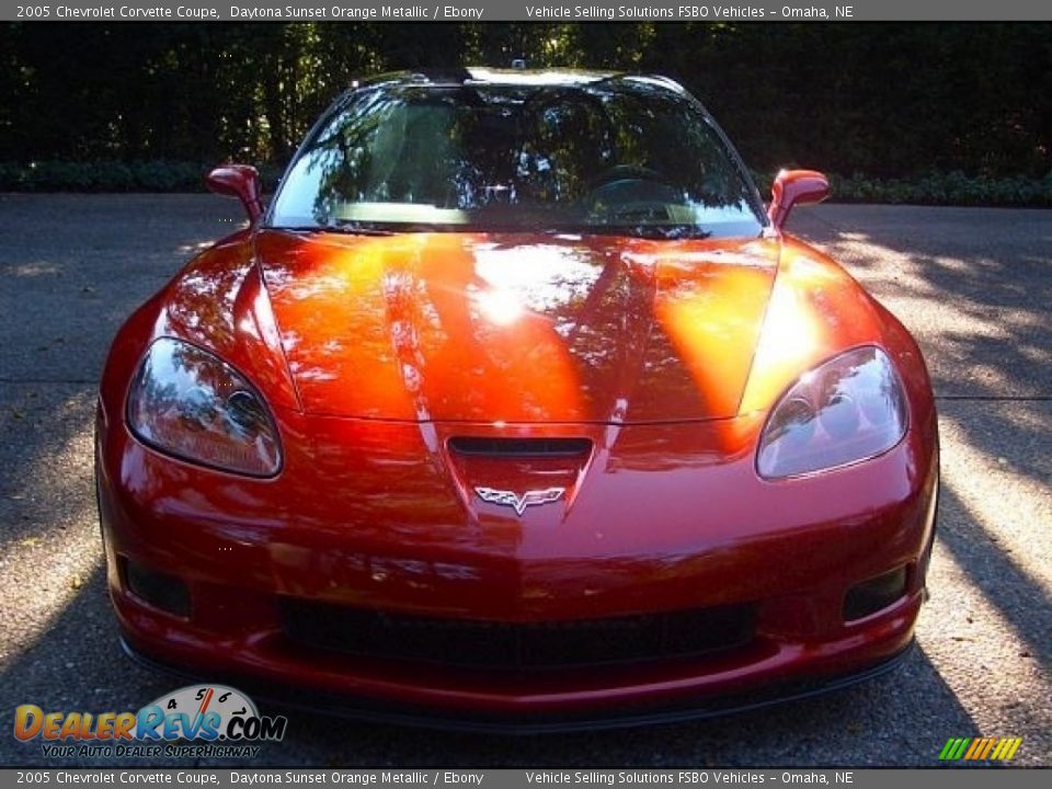 2005 Chevrolet Corvette Coupe Daytona Sunset Orange Metallic / Ebony Photo #13