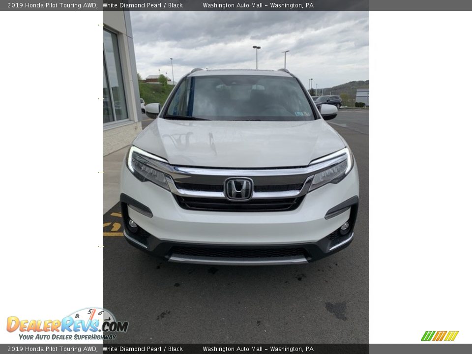 2019 Honda Pilot Touring AWD White Diamond Pearl / Black Photo #3