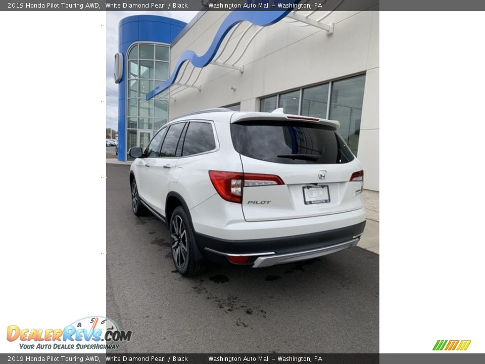 2019 Honda Pilot Touring AWD White Diamond Pearl / Black Photo #7