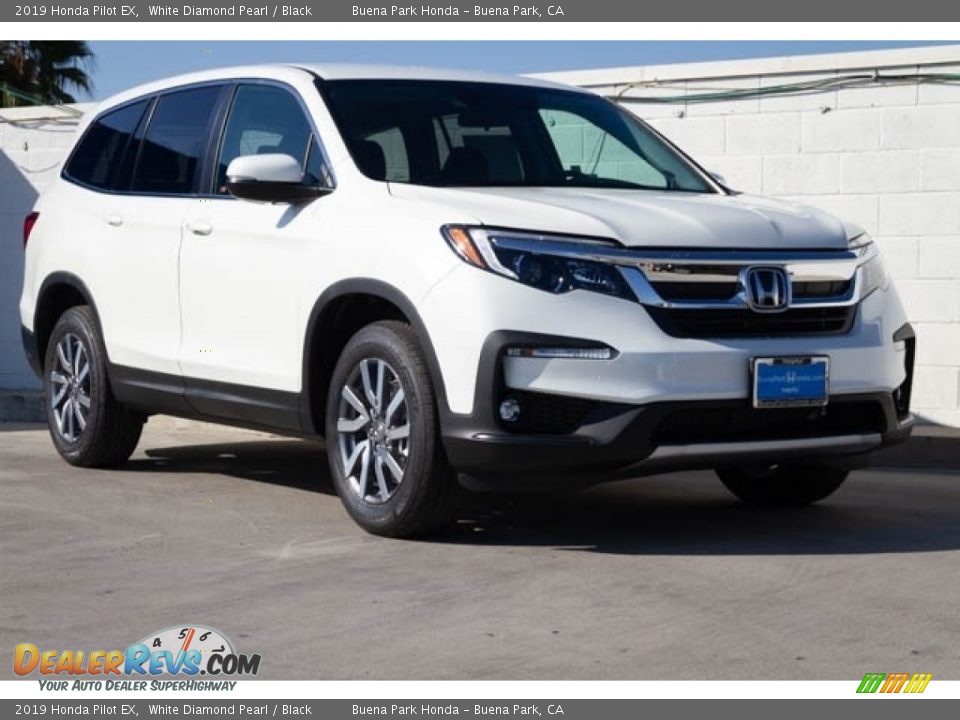 2019 Honda Pilot EX White Diamond Pearl / Black Photo #1