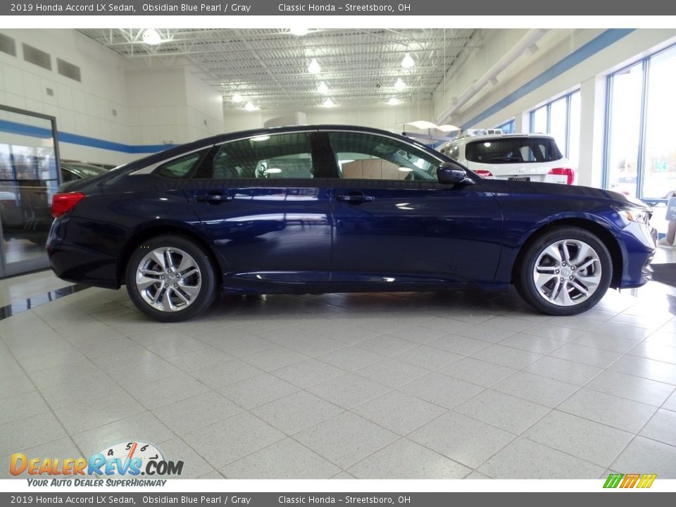 2019 Honda Accord LX Sedan Obsidian Blue Pearl / Gray Photo #4