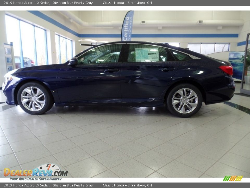 2019 Honda Accord LX Sedan Obsidian Blue Pearl / Gray Photo #8
