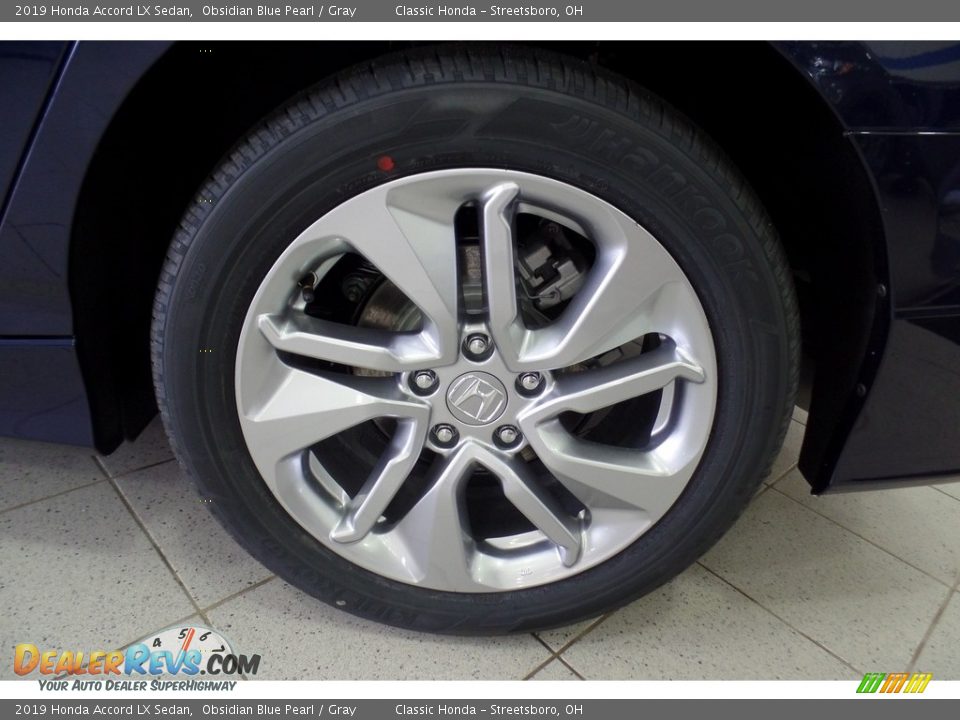 2019 Honda Accord LX Sedan Obsidian Blue Pearl / Gray Photo #18