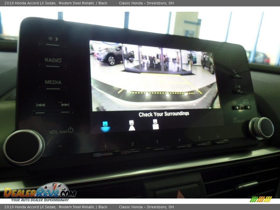 2019 Honda Accord LX Sedan Modern Steel Metallic / Black Photo #16