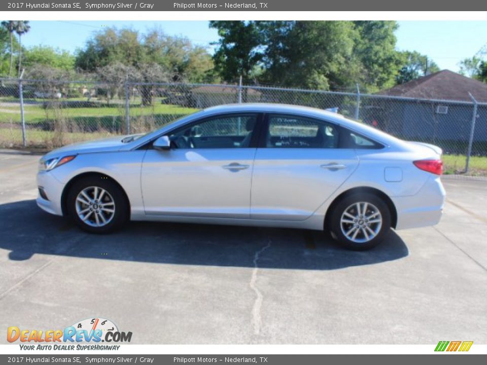 2017 Hyundai Sonata SE Symphony Silver / Gray Photo #6