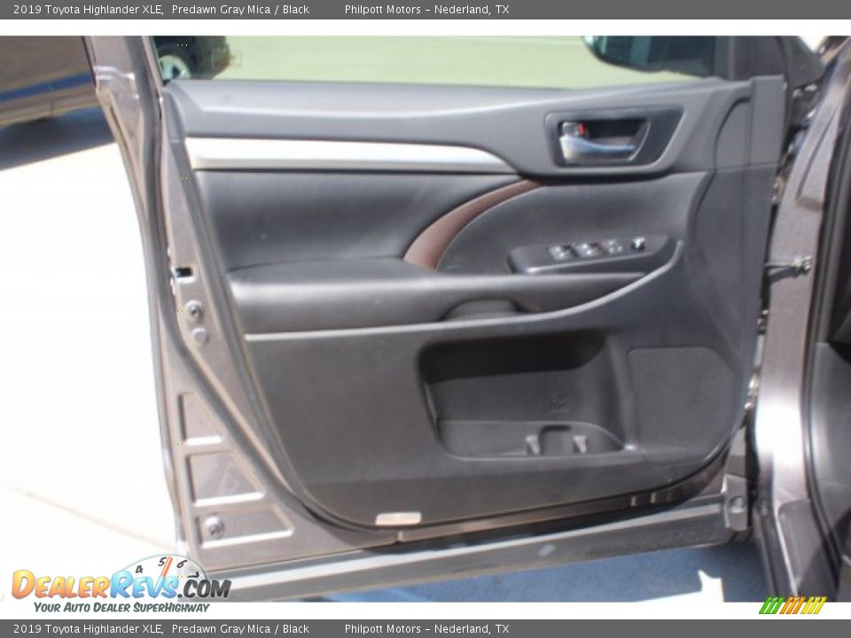 2019 Toyota Highlander XLE Predawn Gray Mica / Black Photo #9