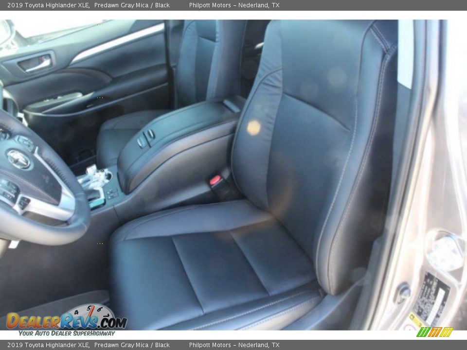 2019 Toyota Highlander XLE Predawn Gray Mica / Black Photo #10