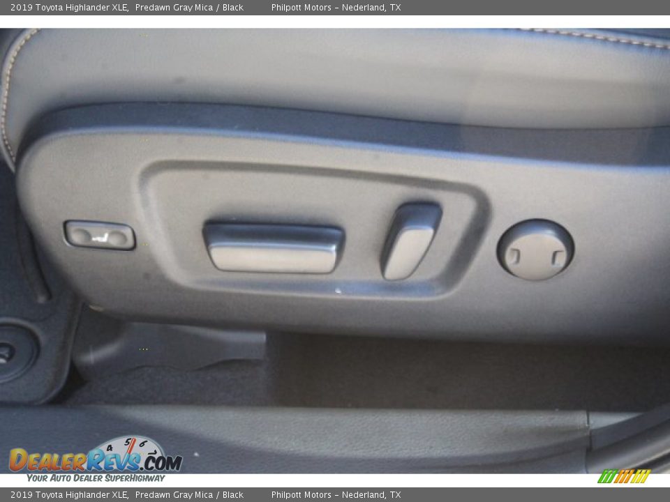 2019 Toyota Highlander XLE Predawn Gray Mica / Black Photo #11
