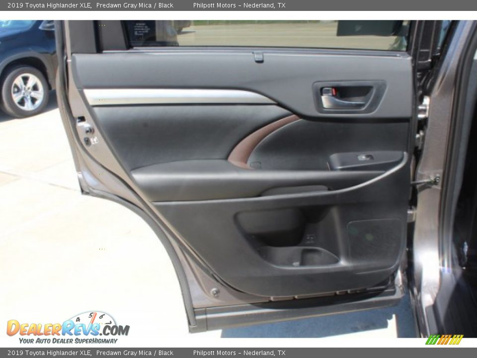 2019 Toyota Highlander XLE Predawn Gray Mica / Black Photo #18