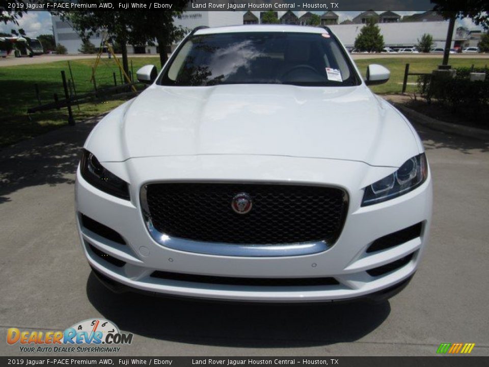 2019 Jaguar F-PACE Premium AWD Fuji White / Ebony Photo #9