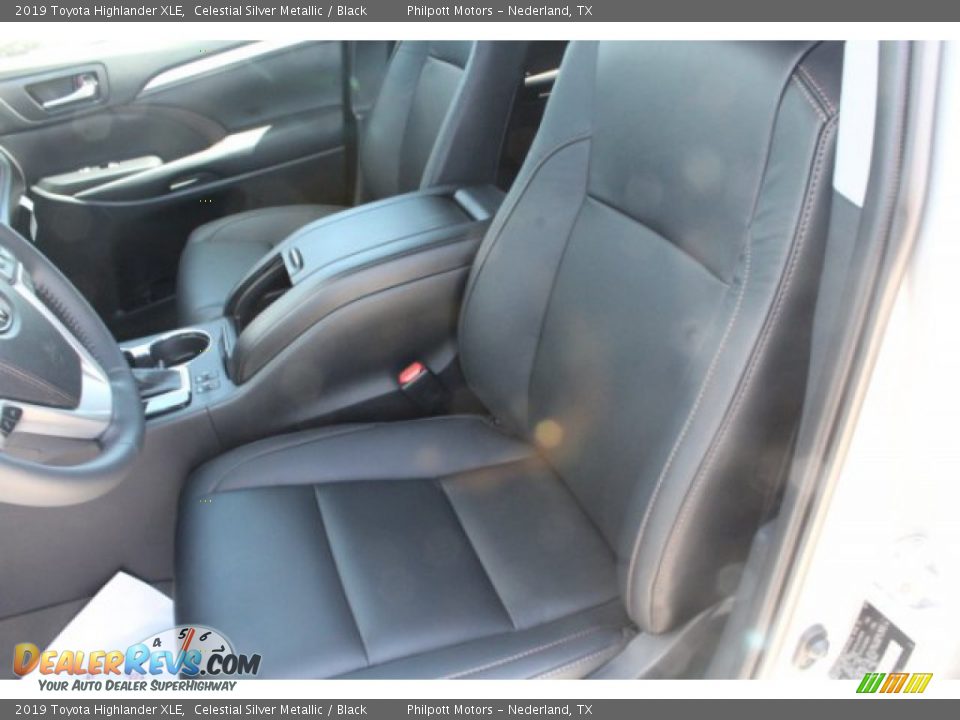 2019 Toyota Highlander XLE Celestial Silver Metallic / Black Photo #9