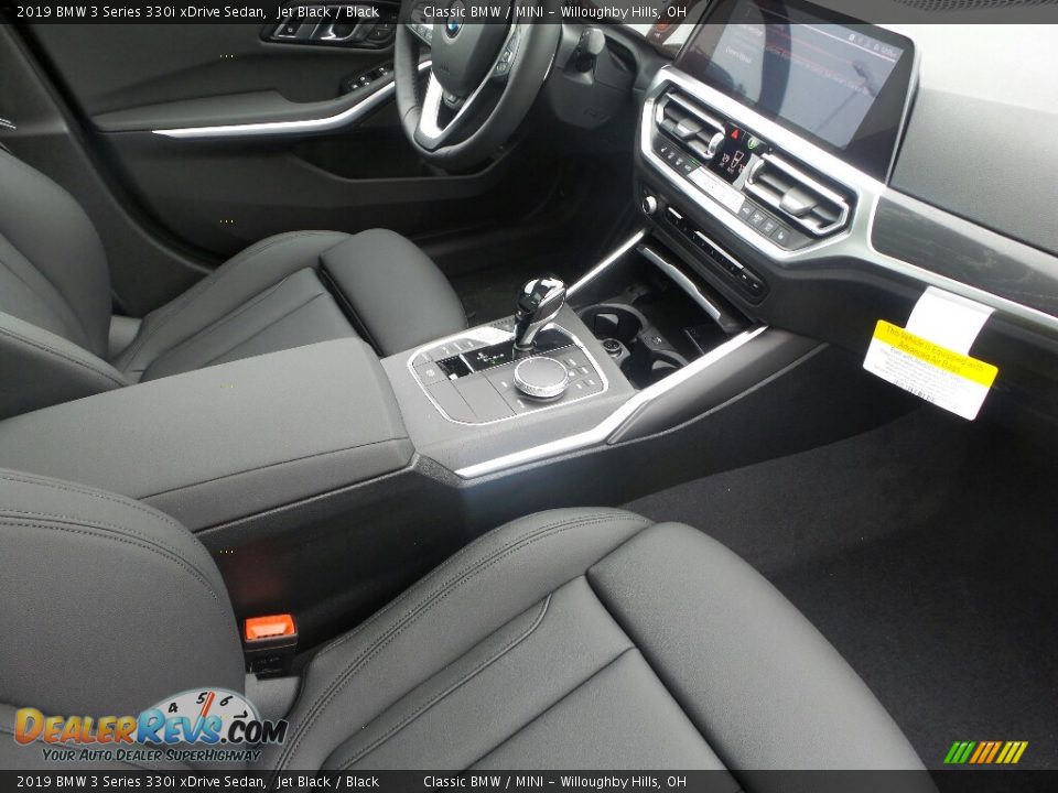 2019 BMW 3 Series 330i xDrive Sedan Jet Black / Black Photo #3