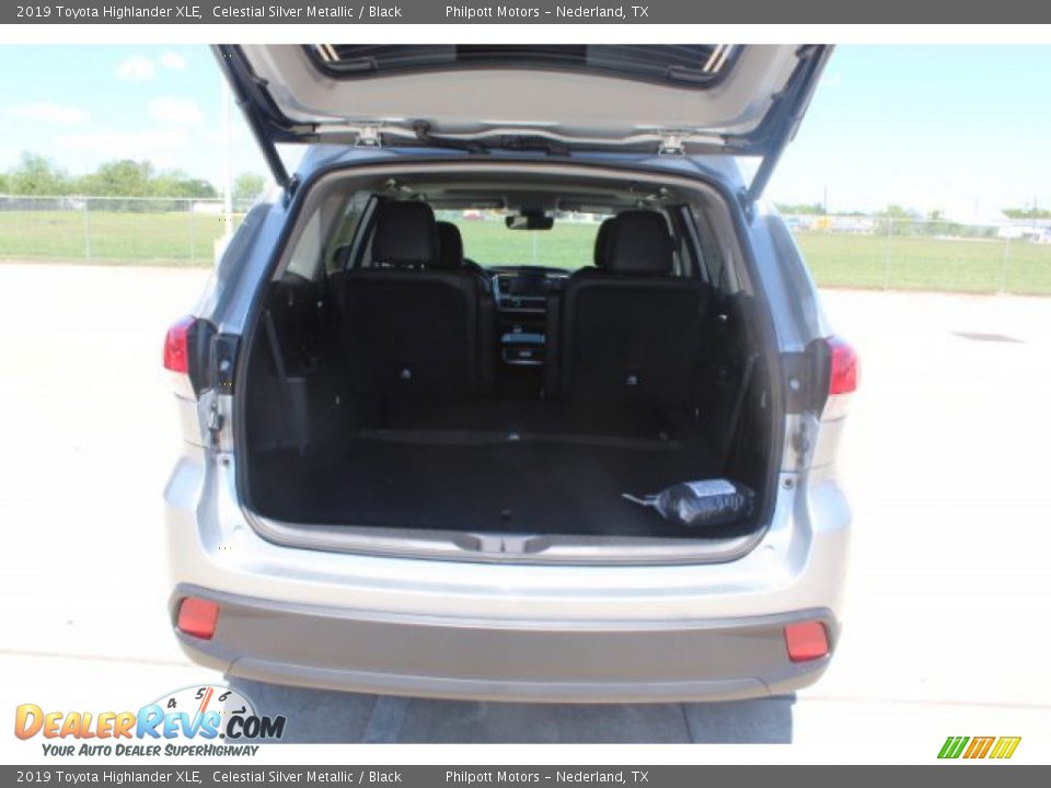 2019 Toyota Highlander XLE Celestial Silver Metallic / Black Photo #21
