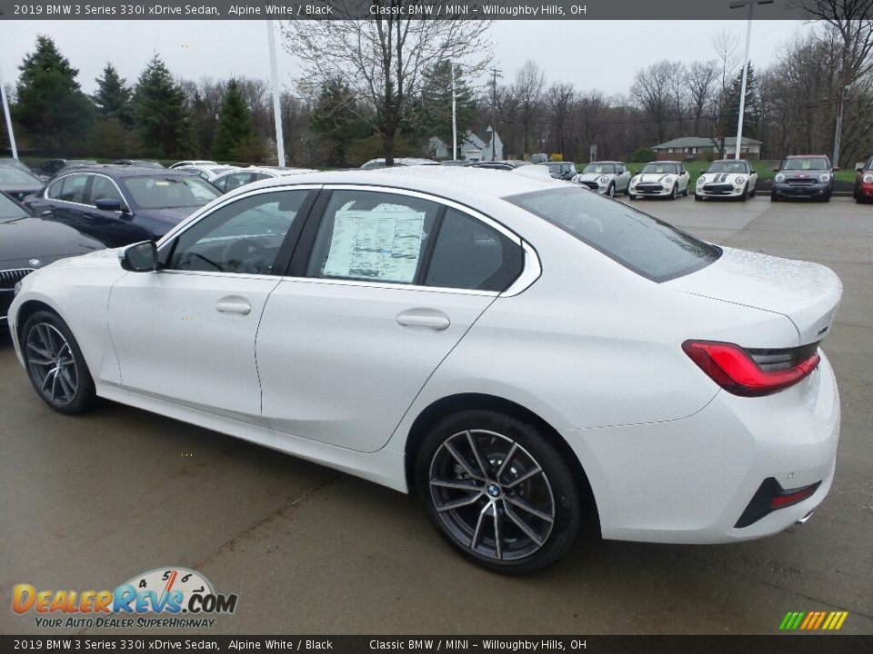2019 BMW 3 Series 330i xDrive Sedan Alpine White / Black Photo #5