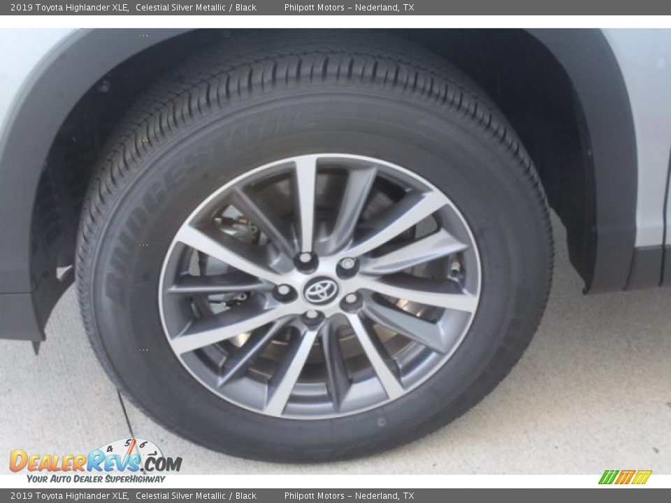 2019 Toyota Highlander XLE Celestial Silver Metallic / Black Photo #5