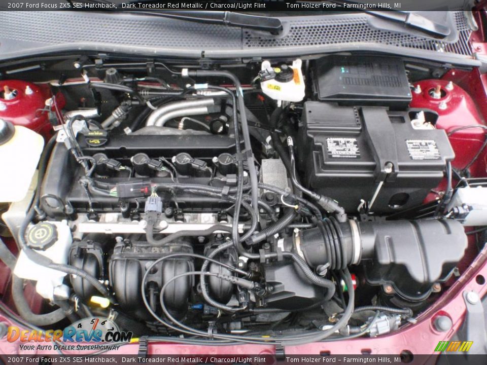 2007 Ford Focus ZX5 SES Hatchback Dark Toreador Red Metallic / Charcoal/Light Flint Photo #17