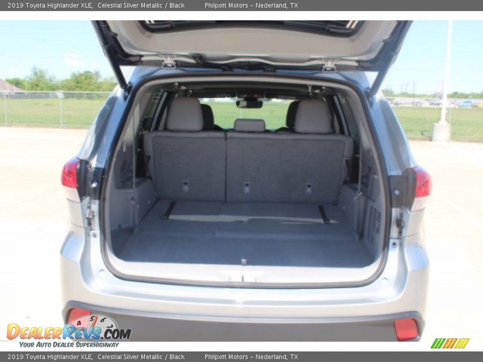 2019 Toyota Highlander XLE Celestial Silver Metallic / Black Photo #21